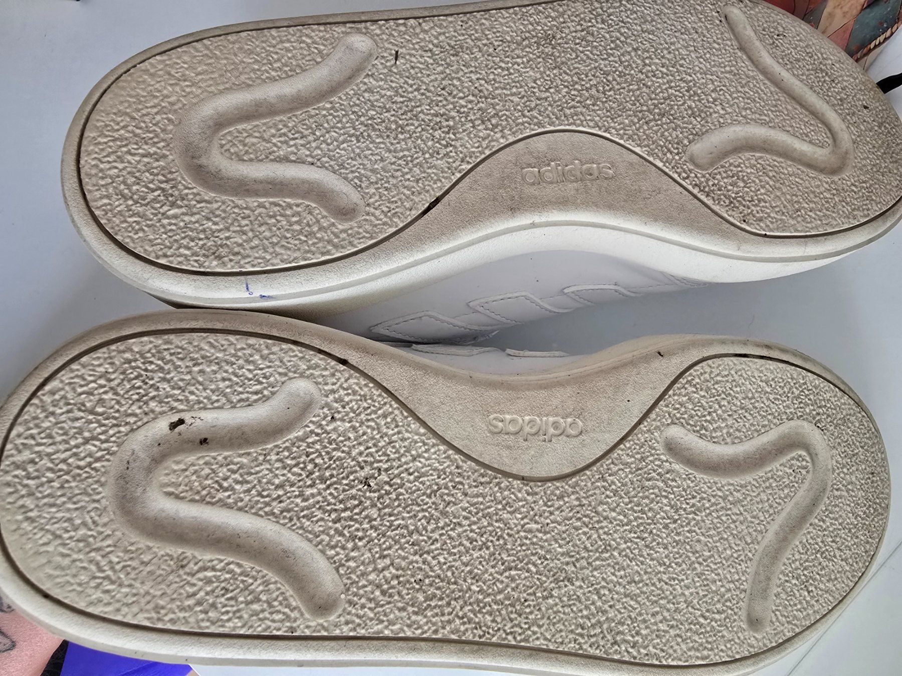 Adidas Scarpe da donna: ADIDAS CURT REVIVAL - 39 1/3 – Usato da Buchrain venduto da reloca 2