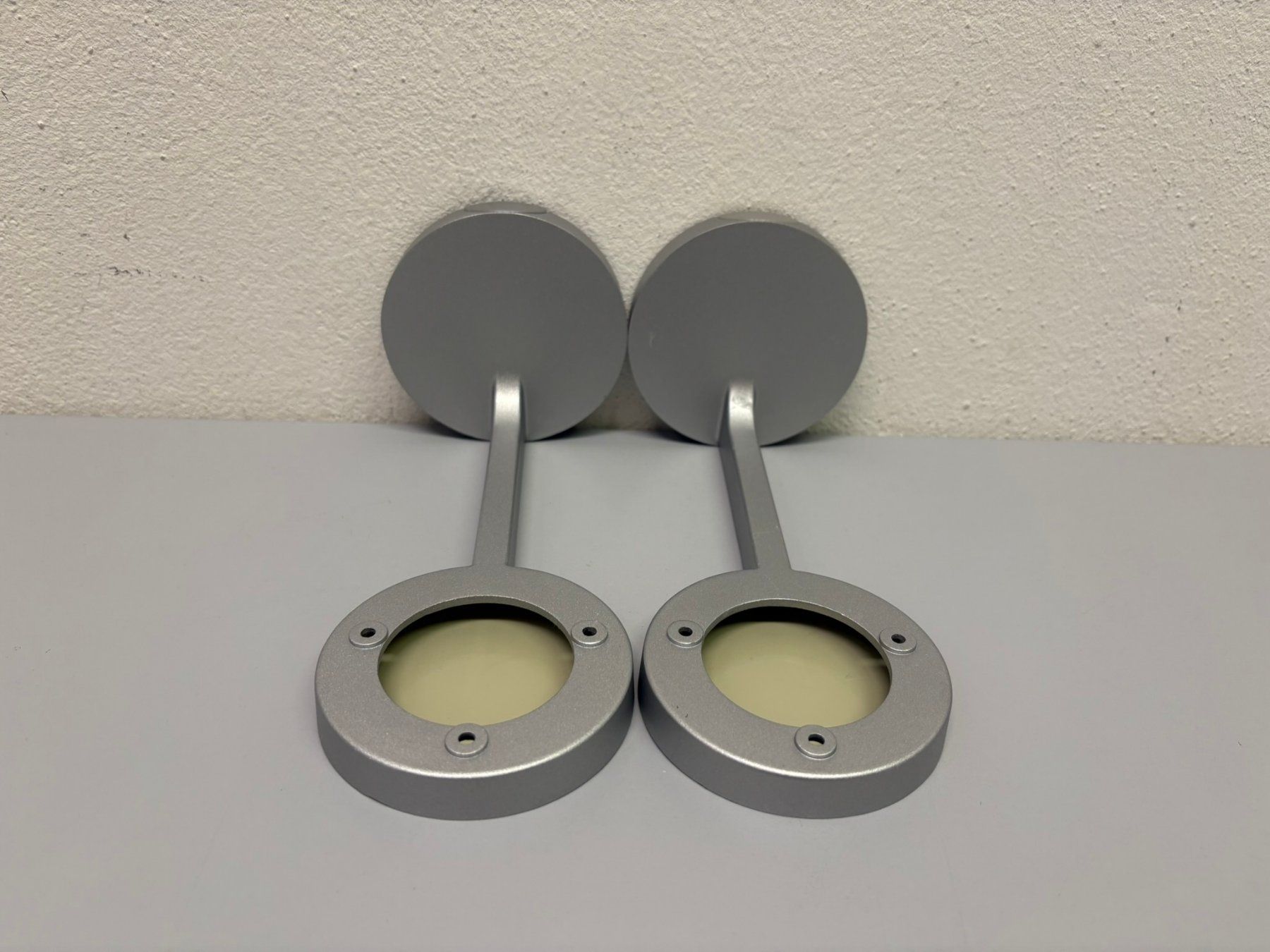 Bang & Olufsen Supporti a parete: BeoLab 4 Wandhalterung (Gebraucht) – Usato da Hochdorf venduto da av-electronics 1