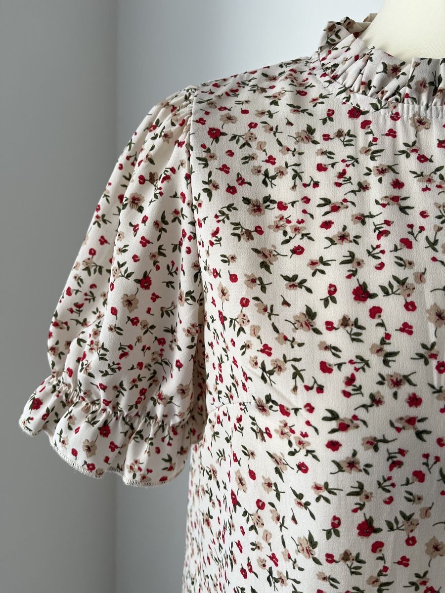 Lotti di vestiti: Bluse und Jeans - neuwertig – Nuovo (secondo la descrizione) da Killwangen venduto da 2001wein 3