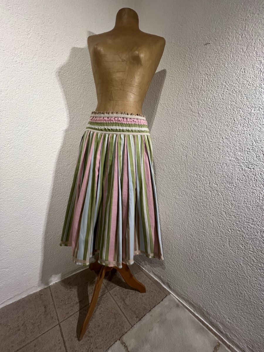 Gonne: Jupe Antipast, taille S – Usato da St-Pierre-Clages venduto da ste_xk6p