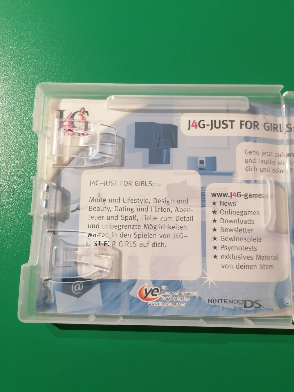 Nintendo Giochi: America's Next Top Model – Usato da Grindelwald venduto da lego9 2