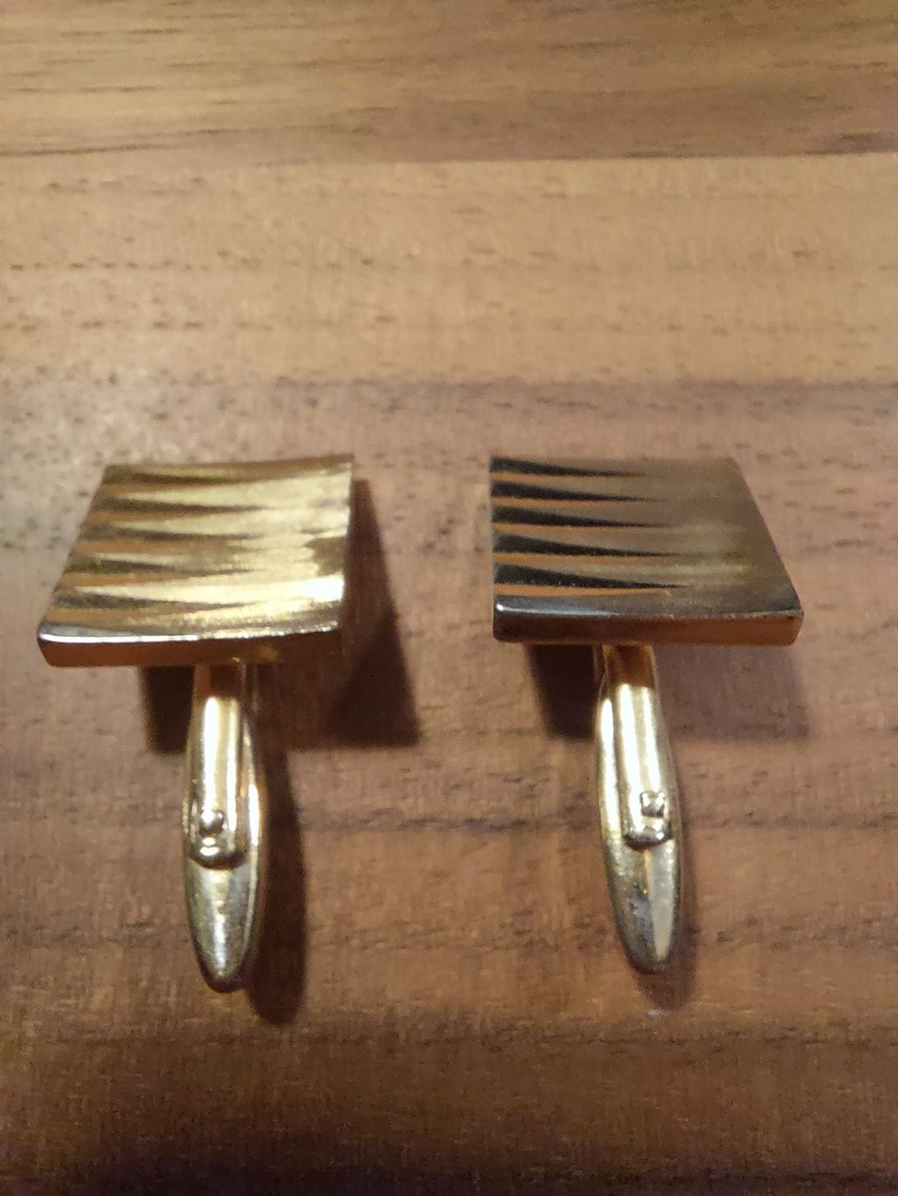 Manschettenknöpfe: Elegante vintage Manschettenknöpfe – Gebraucht aus Hergiswil NW von Noema2006