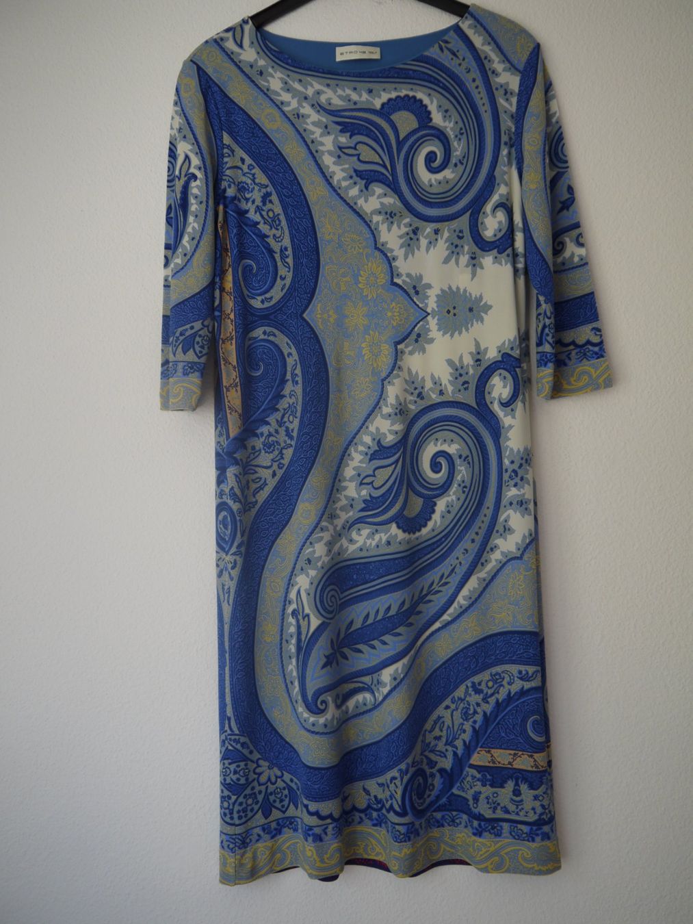 Etro Vestiti: ETRO Kleid, figurbetonend, Gr. It 42 – Usato da Hagendorn venduto da Blaf