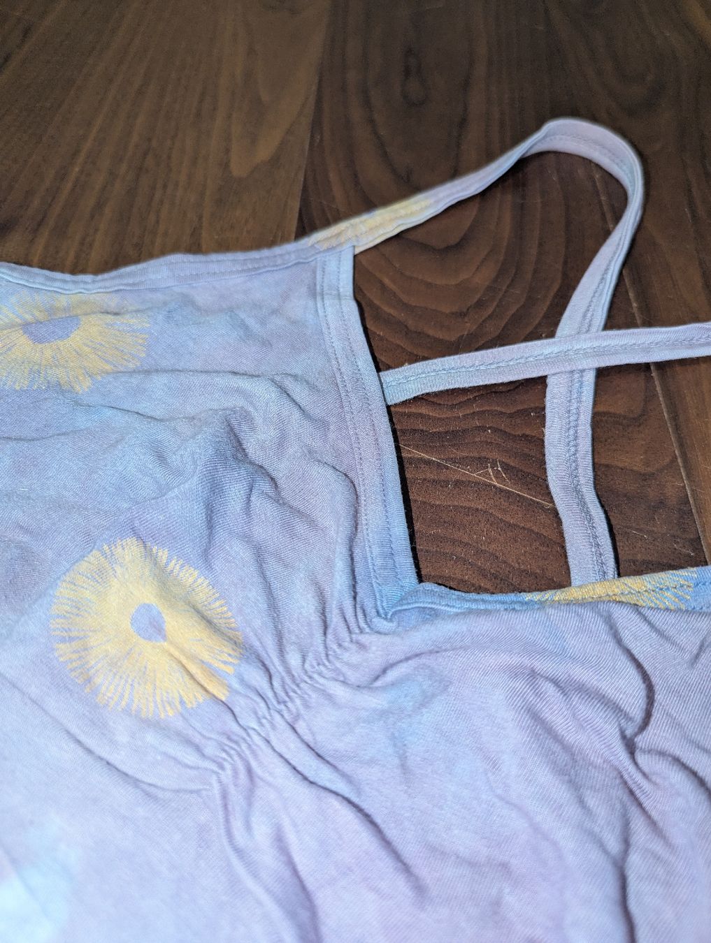 Top: Top Damen THIS WORLD Batik Muster Grösse M – Usato da Häfelfingen venduto da carii 2