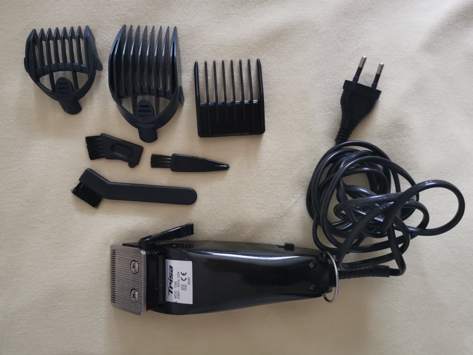 Trisa Schneiden: Trisa Tondeuse Haute Coiffure avec accessoires – Gebraucht aus Courtepin von Fin_dj7p 1