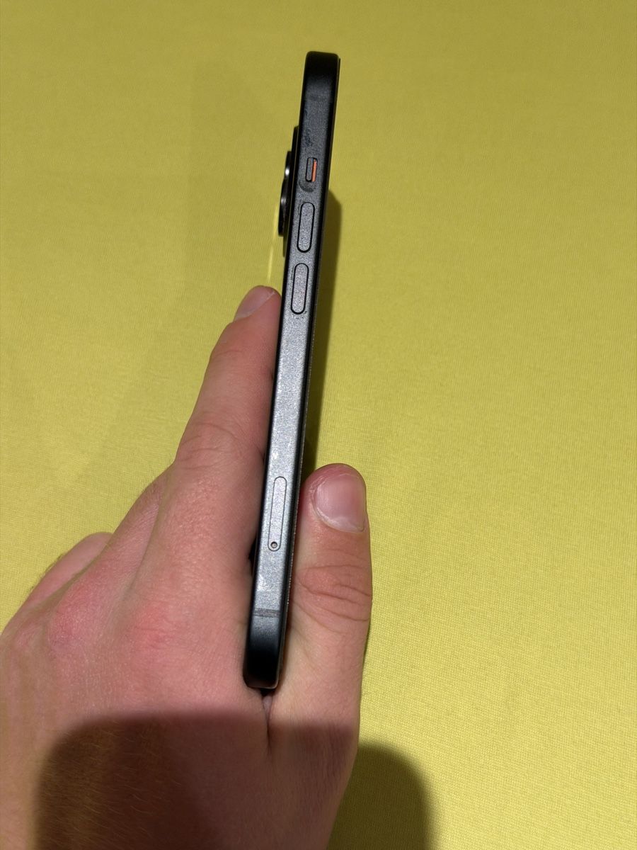 Apple Telefoni cellulari / Smartphones: Iphone 15 128gb – Usato da Azmoos venduto da lea_hv6j 6
