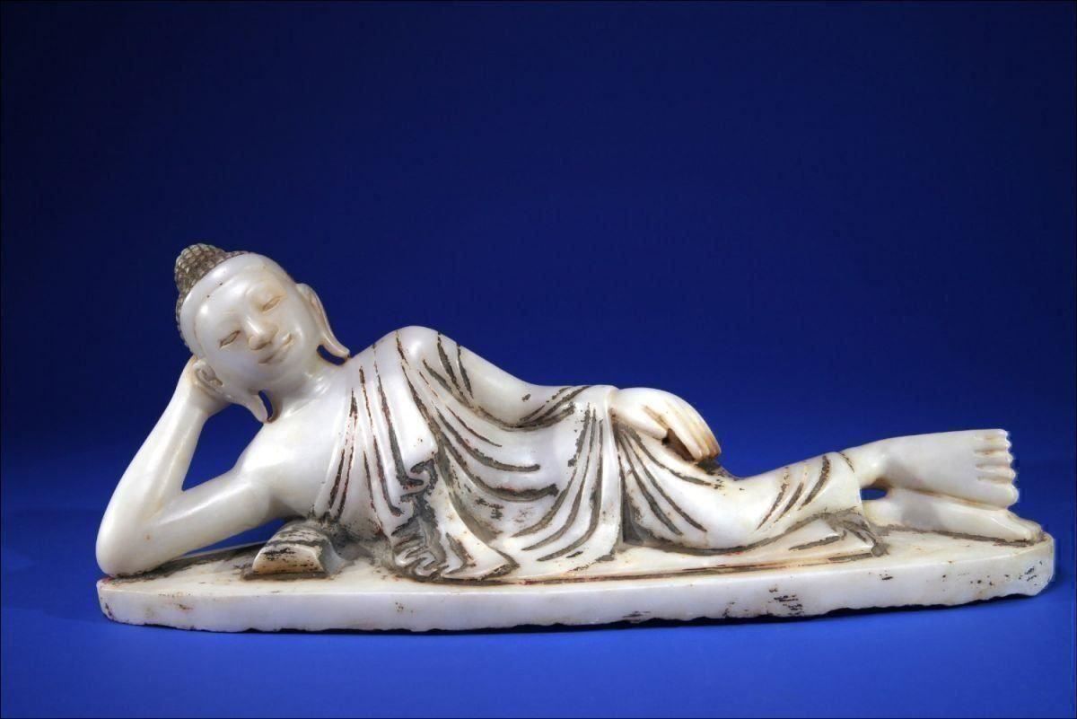 Sculture & Statue: Buddha Burma, Alabaster, 19. Jh, – Usato da Thusis venduto da Feldis