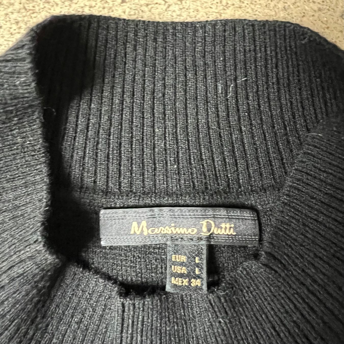 Massimo Dutti Vestiti: MASSIMO DUTTI Strickkleid 🖤 – Usato da Zürich venduto da ClosetQueen 8
