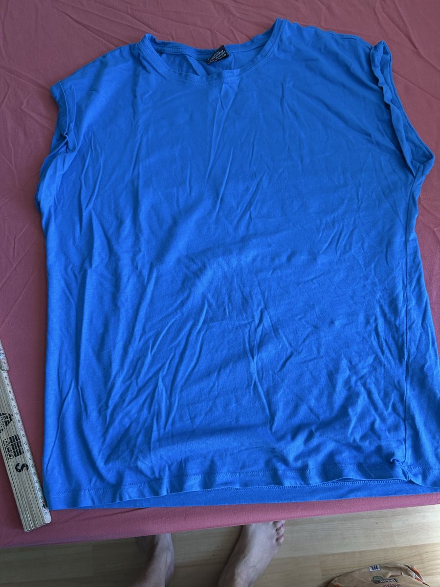 T-shirt: T-Shirt Blau, Grösse L - Sommer – Usato da Rüti ZH venduto da Masken