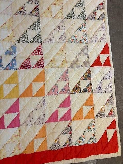 Decken: Antique Quilt Pyramids – Gebraucht aus Rudolfstetten von Bungur 2