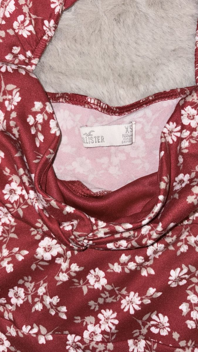 Hollister Dress Floral Print Red Size XS good condition (Gebraucht) in ...