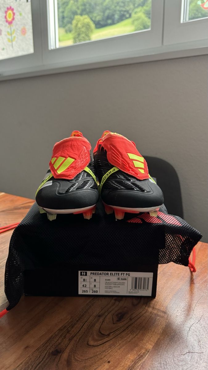 Adidas Herrenschuhe: Adidas Predator Elite Solar Gr. 42 – Neu und originalverpackt aus Niederurnen von Ducs10 1