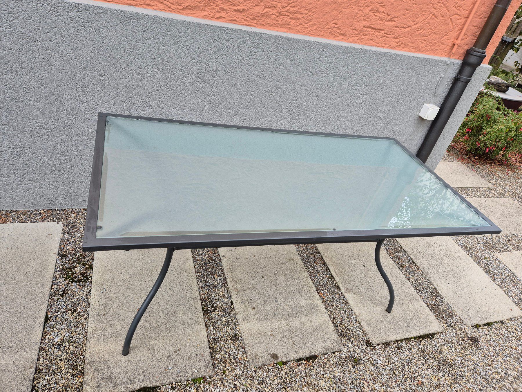 Tavoli: Gartentisch aus Metall – Usato da Winterthur venduto da Aftang 2