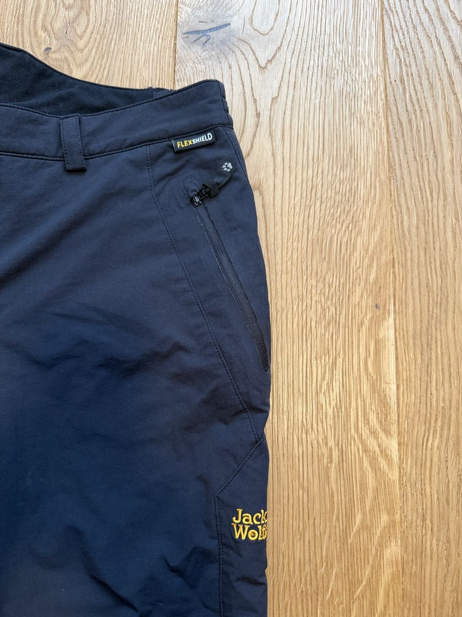 Jack Wolfskin Pantaloni: Jack Wolfskin Winterhose Gr.38 – Usato da Bitsch venduto da li_na 1