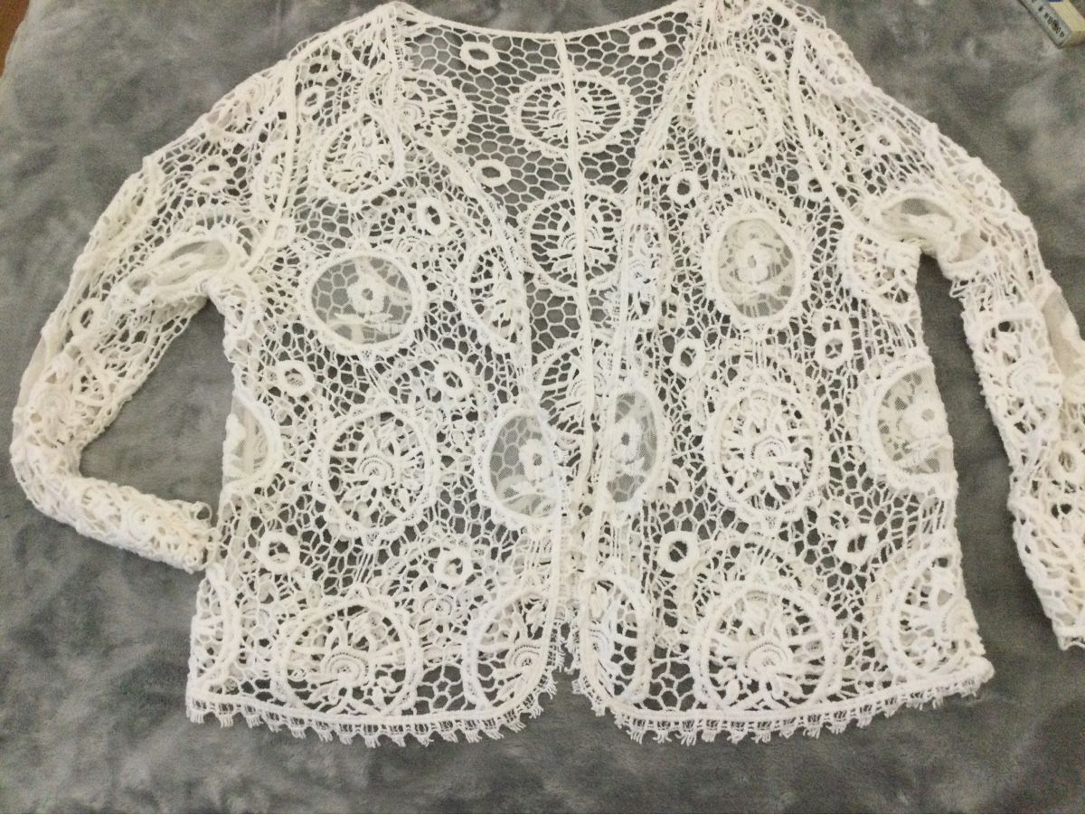 Jacken: Jäckli Spitzen neu – Neu (gemäss Beschreibung) aus Villnachern von Anita2006