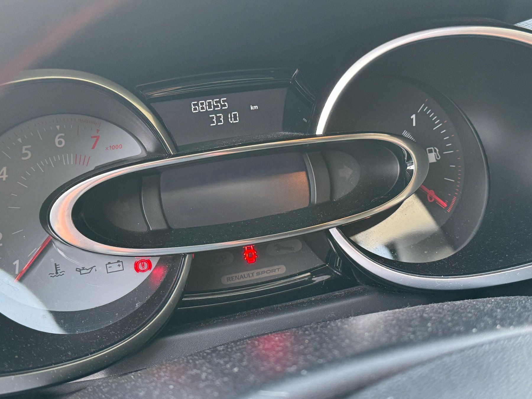 Renault Automobili: Renault Clio RS 220EDC – Usato da Bern venduto da Buybest24 3