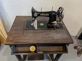 Kohler Nähmaschine mit Tretkurbel und Anleitung, Antik