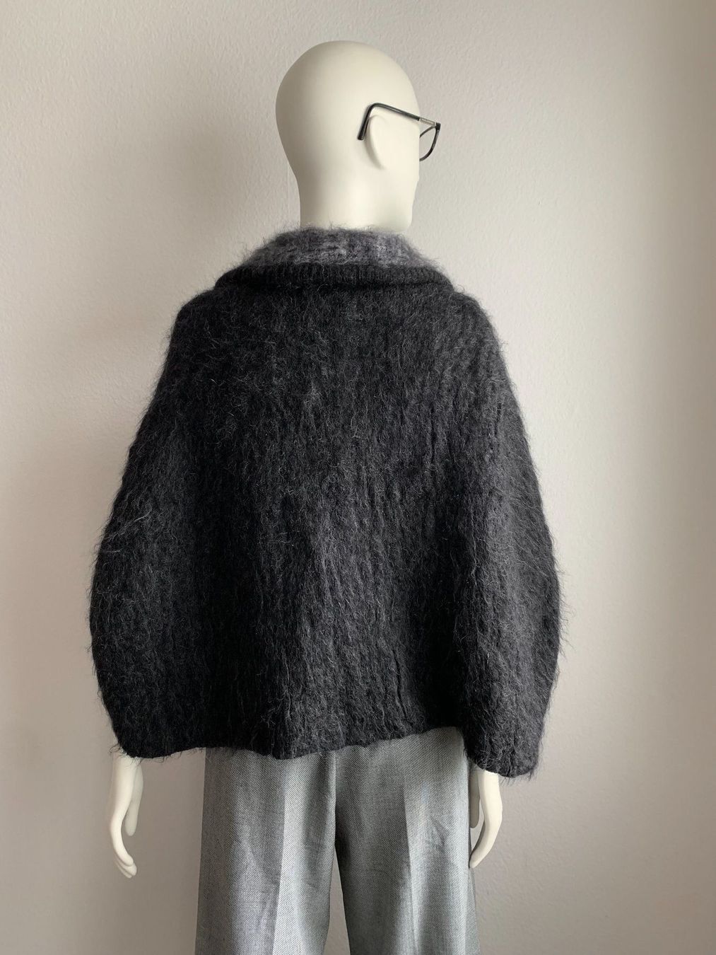 Prada Cappotti: Prada Poncho – Nuovo (secondo la descrizione) da Winterthur venduto da 19.19 7