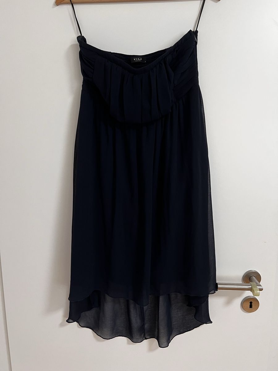 Vila Vestiti: Kleid Vila, Grösse M – Usato da Escholzmatt venduto da mel_58wh