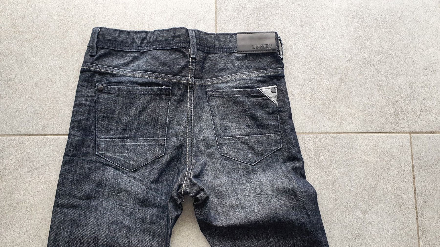 Pantaloni: Jeans neuf garçon 164 – Usato da Sembrancher venduto da Jbc71 1