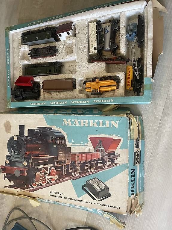 Modellini di ferrovie: Train électrique Märklin – Usato da La Chaux-de-Fonds venduto da mat_8zzk