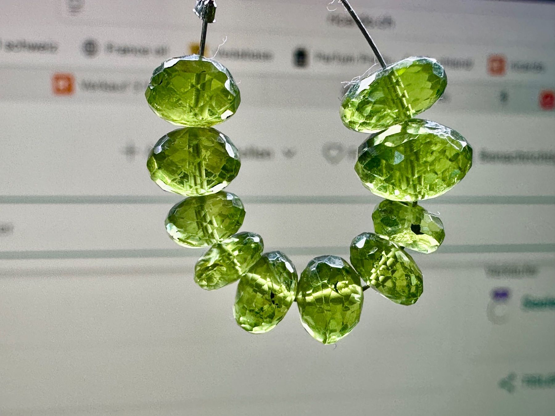 Pietre preziose: Restposten Peridot – facettierte Edelstein-Perlen – Nuovo (secondo la descrizione) da Langenthal venduto da Seelenfreunde