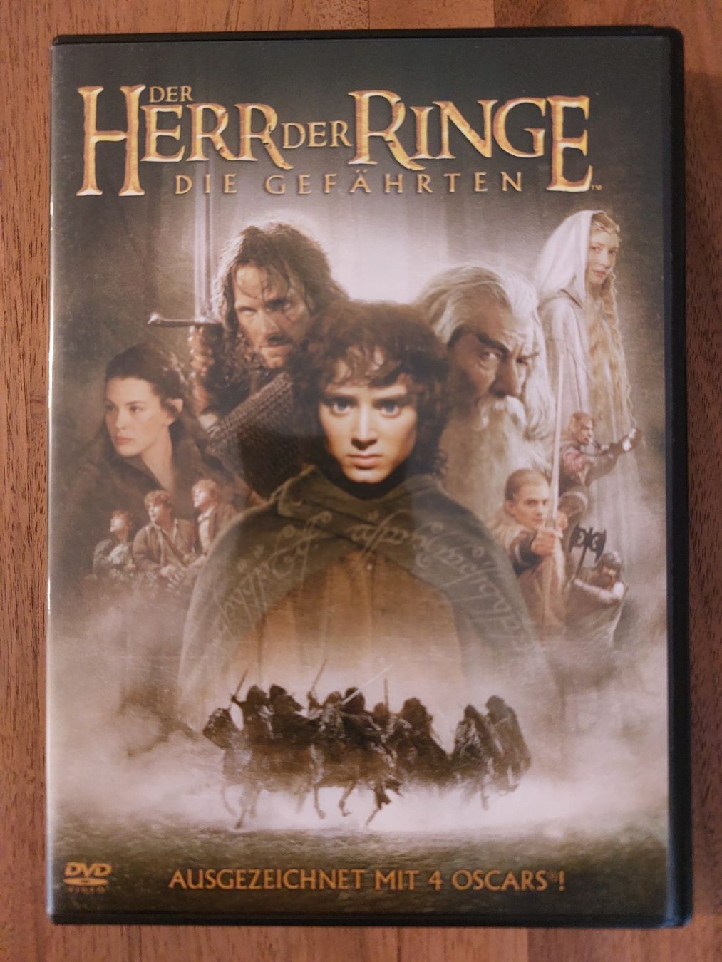 Tutti i DVDs: DVD - Der Herr der Ringe Trilogie – Usato da Rheinfelden venduto da FilmAuktion 2