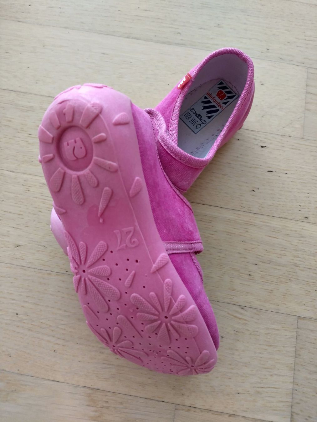 Elefanten Scarpe per ragazze: Mädchen Hausschuhe Elefanten – Usato da Affoltern am Albis venduto da AudiS5 2