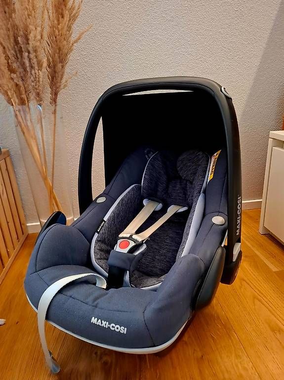 Auto-Kindersitze: Maxi Cosi Pebble Pro i-Size – Gebraucht aus Fischingen von Ke-na 2