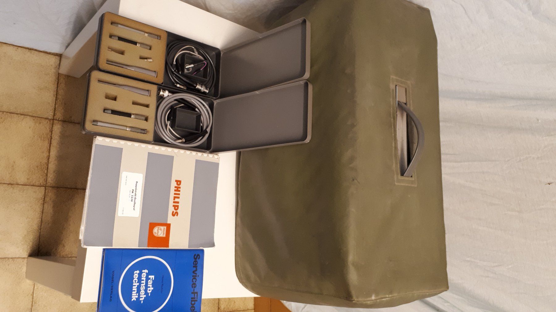Philips Mesurer: Philips PM 3230 Oszilloskop, Vintage – Défectueux à Madiswil par 20gls 6