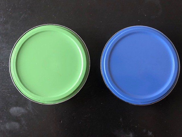 Contenitori & Simili: Farbige kleine Gefässe – Usato da Biel/Bienne venduto da and040 5