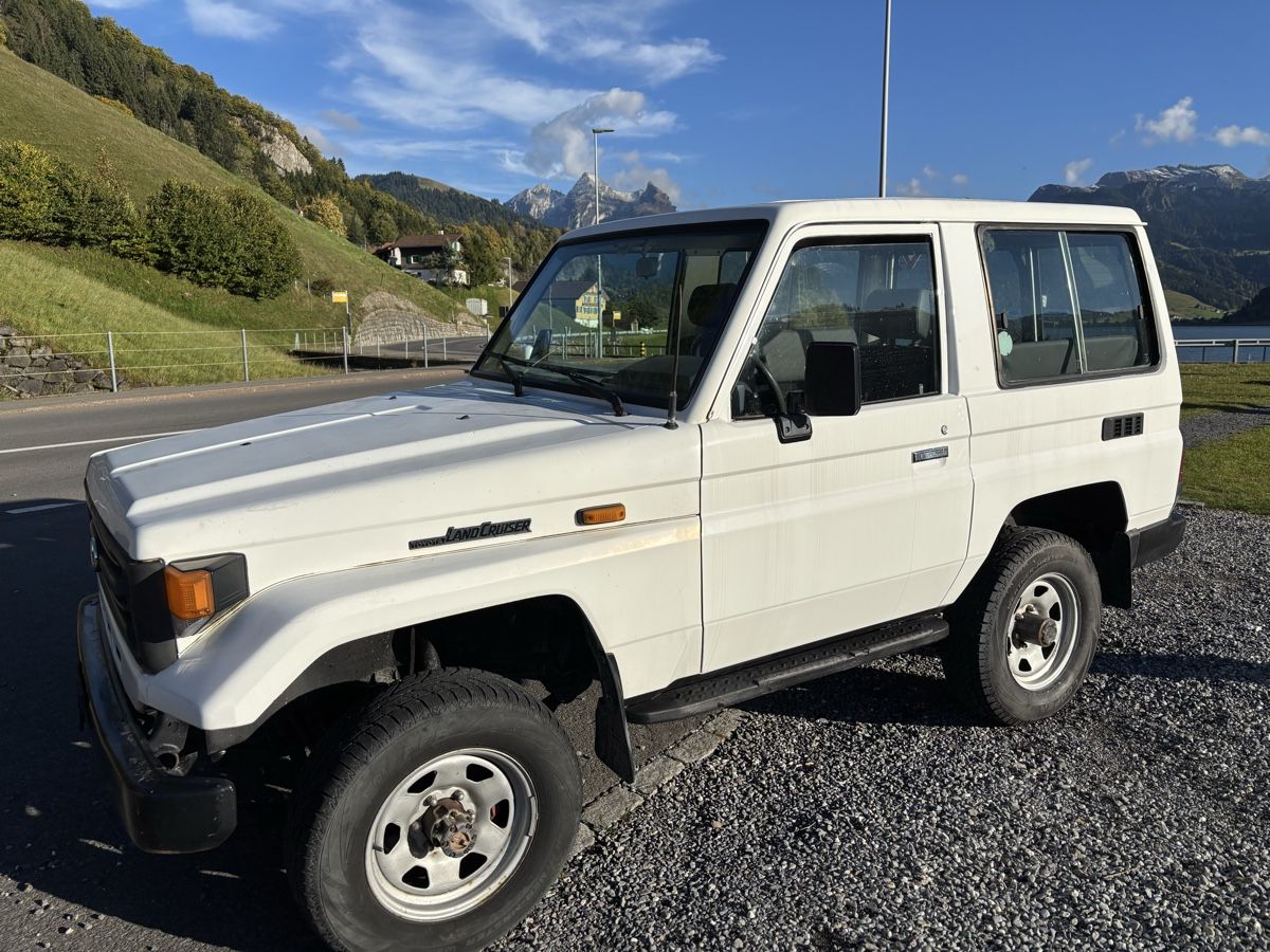 Toyota Automobili: Toyta Landcruiser HZY 70 – Usato da Unteriberg venduto da Rini54