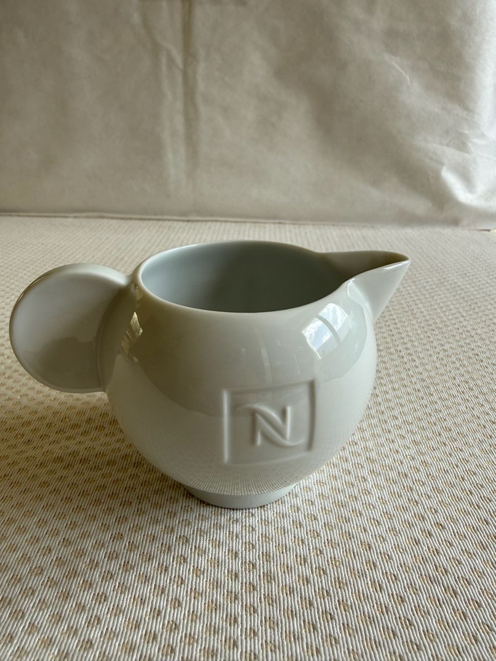 Nespresso Tazze: Nespresso - crémier – Usato da Sion venduto da accroshoes