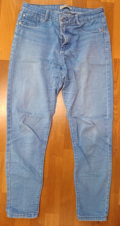 Damen Jeans hellblau Grösse 40 guter Zustand