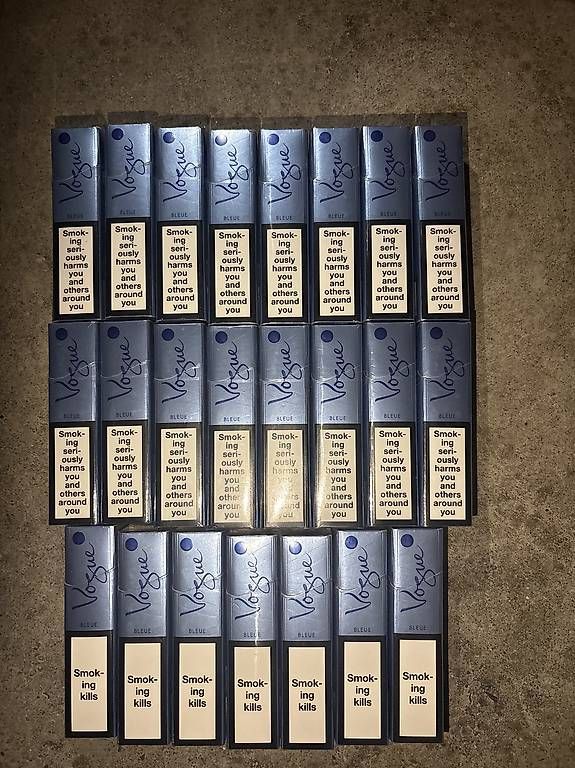 Zigarren: 23 Packungen Vogue Blue – Neu und originalverpackt aus Hellikon von ind_m7n8