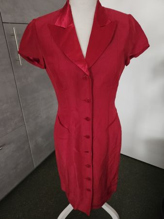 Mathilde Kleid rot Leinenmischung Grösse 38 
