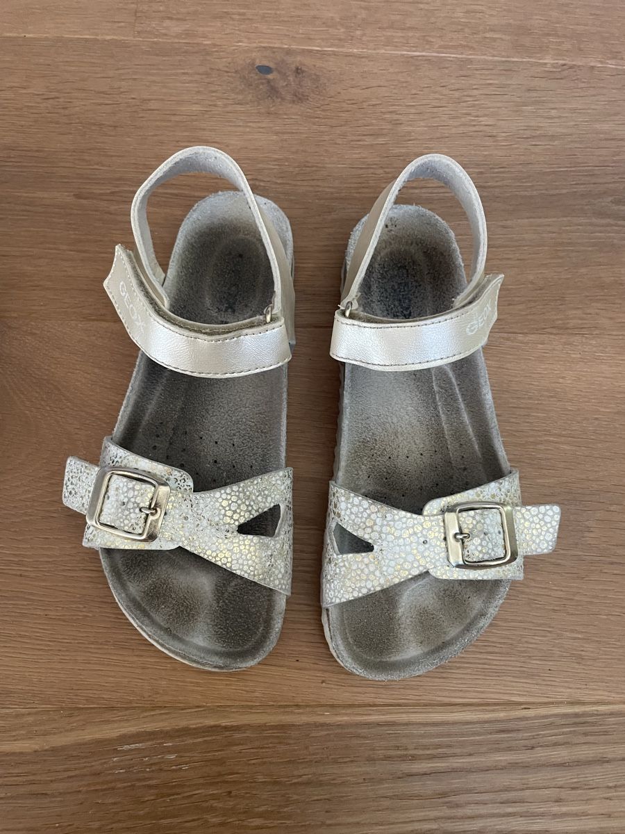 Ecco Schuhe für Mädchen: Sandalen / Sandaletten – Gebraucht aus Aarwangen von erd_ngx8 1