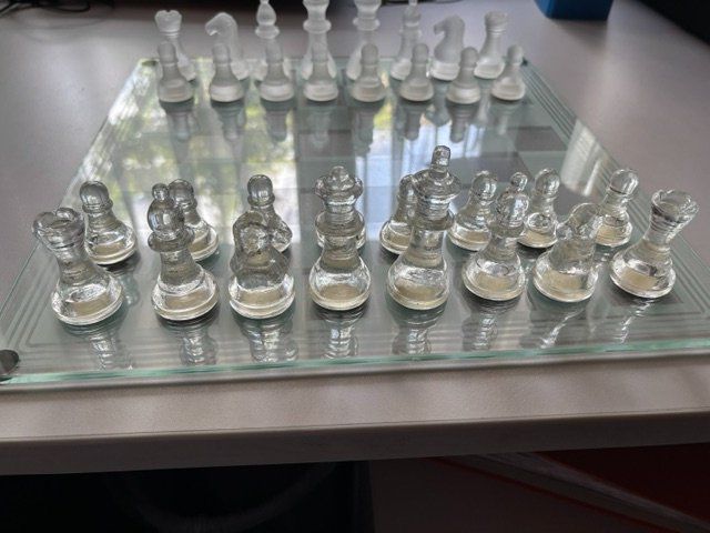 Giochi: Schachset aus Glas – Usato da Hünenberg See venduto da Kg12 1