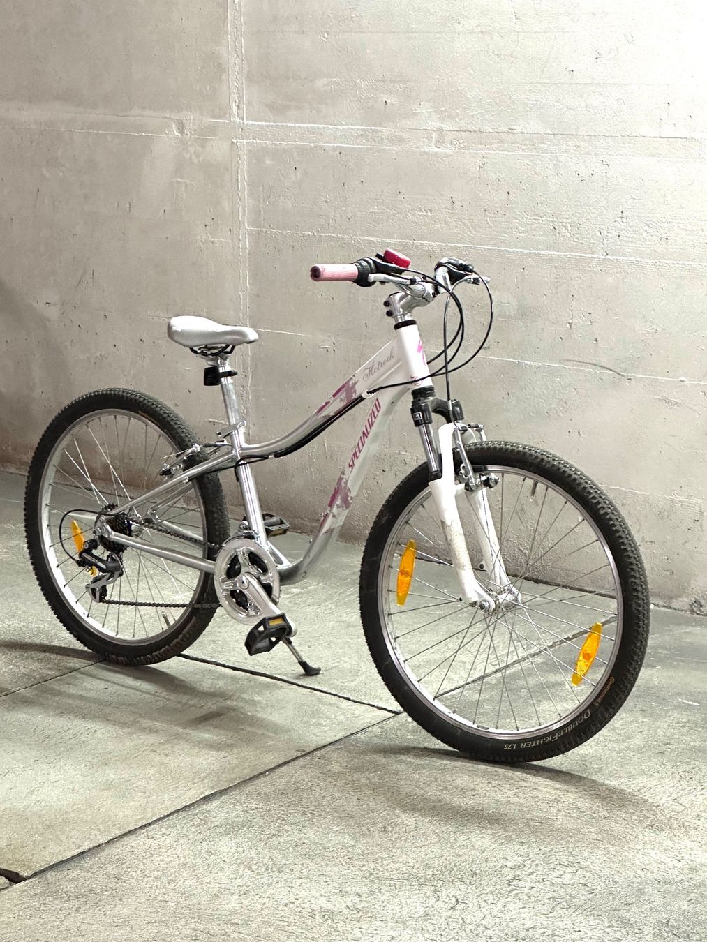 Specialized Velos: Kindervelo Specialized 24" Hotrock – Gebraucht aus Zürich von misterdamister 2