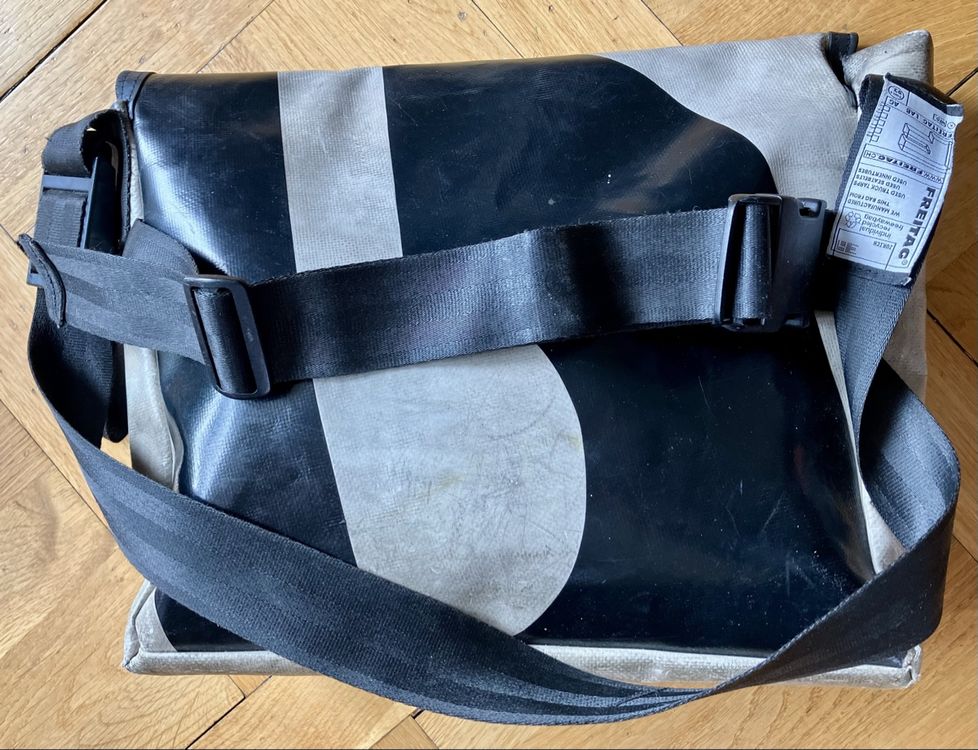 Freitag Sacs: Sac FREITAG messager medium DEXTER  – D'occasion à Fribourg par luluciol 2