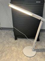 Schreibtischlampe LED weiss dimmbar verstellbar gut erhalten