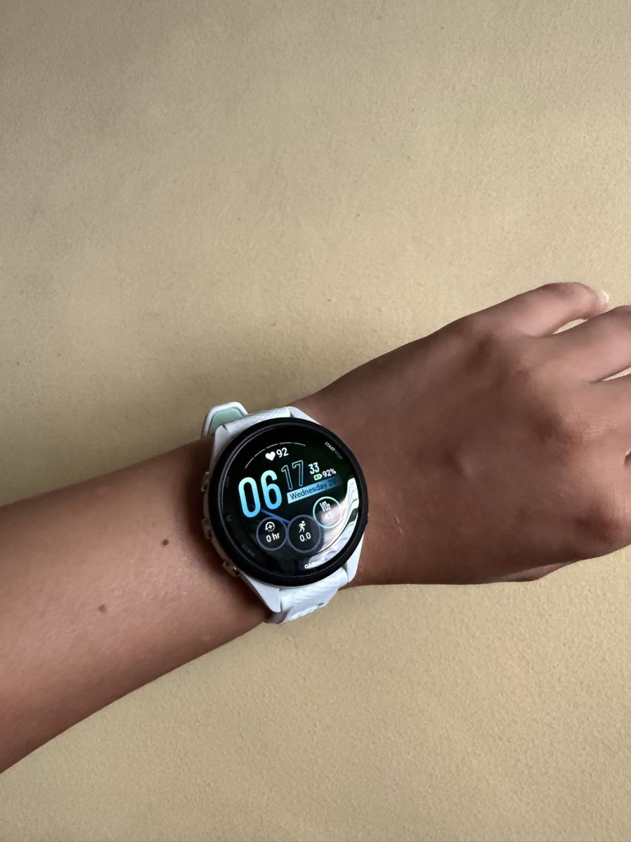 Garmin Smartwatch: Garmin Forerunner 265S GPS Smartwatch – Neuf avec emballage d'origine à Krummenau par koe_x69r 3