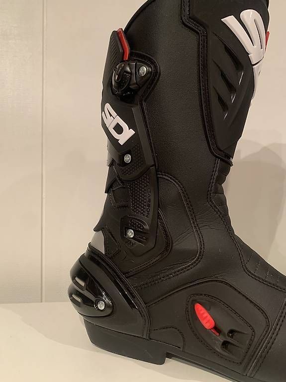 SIDI Scarpe da uomo: Motorradstiefel Sidi Vertigo 2 Gr. 45 – Usato da Andermatt venduto da puc_c8rg 1