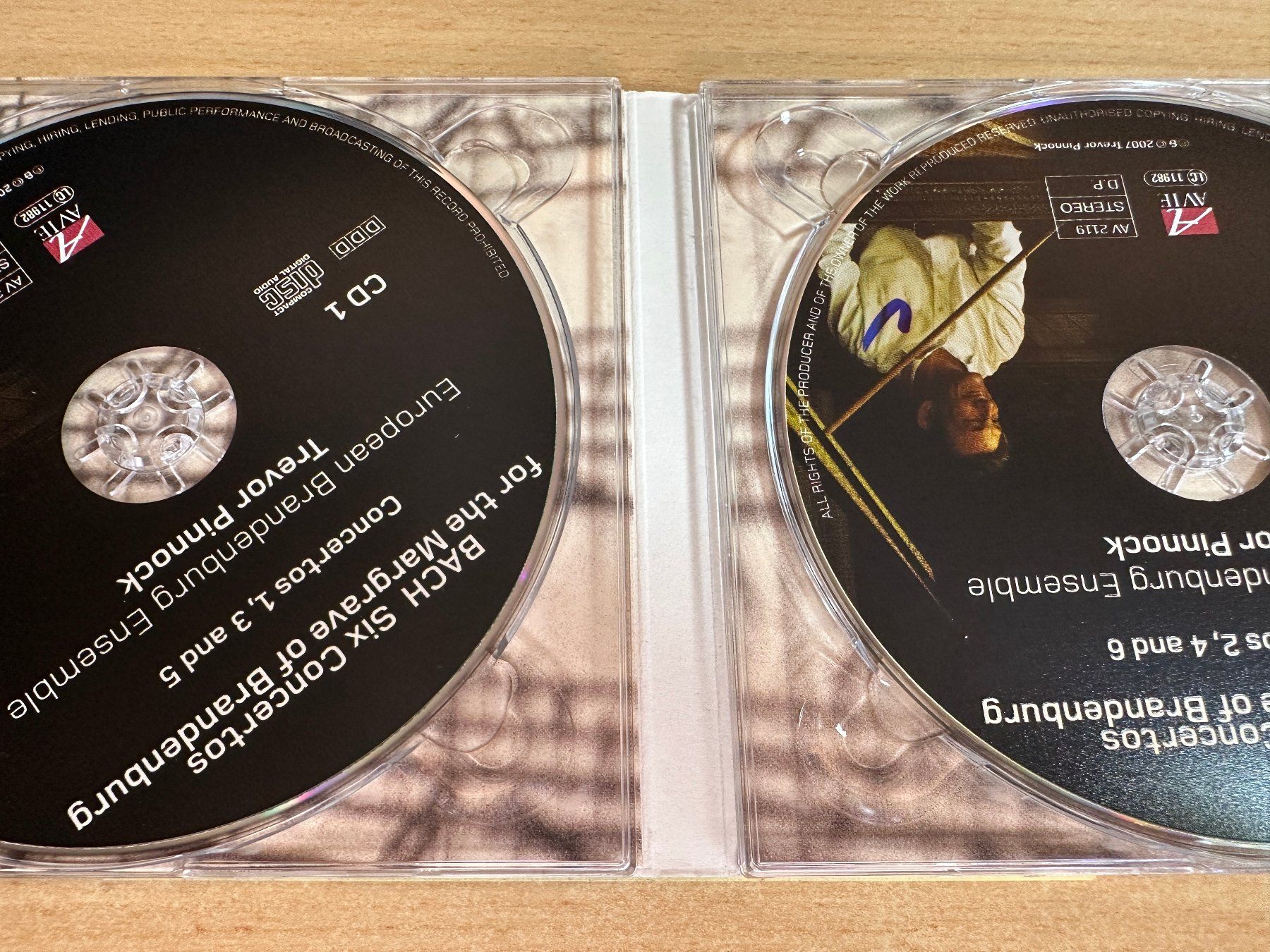 CDs: K9 Bach Pinnock Six Concertos Margrave Brandenburg 2 CD – Gebraucht aus Rikon im Tösstal von Alpenmutz 2