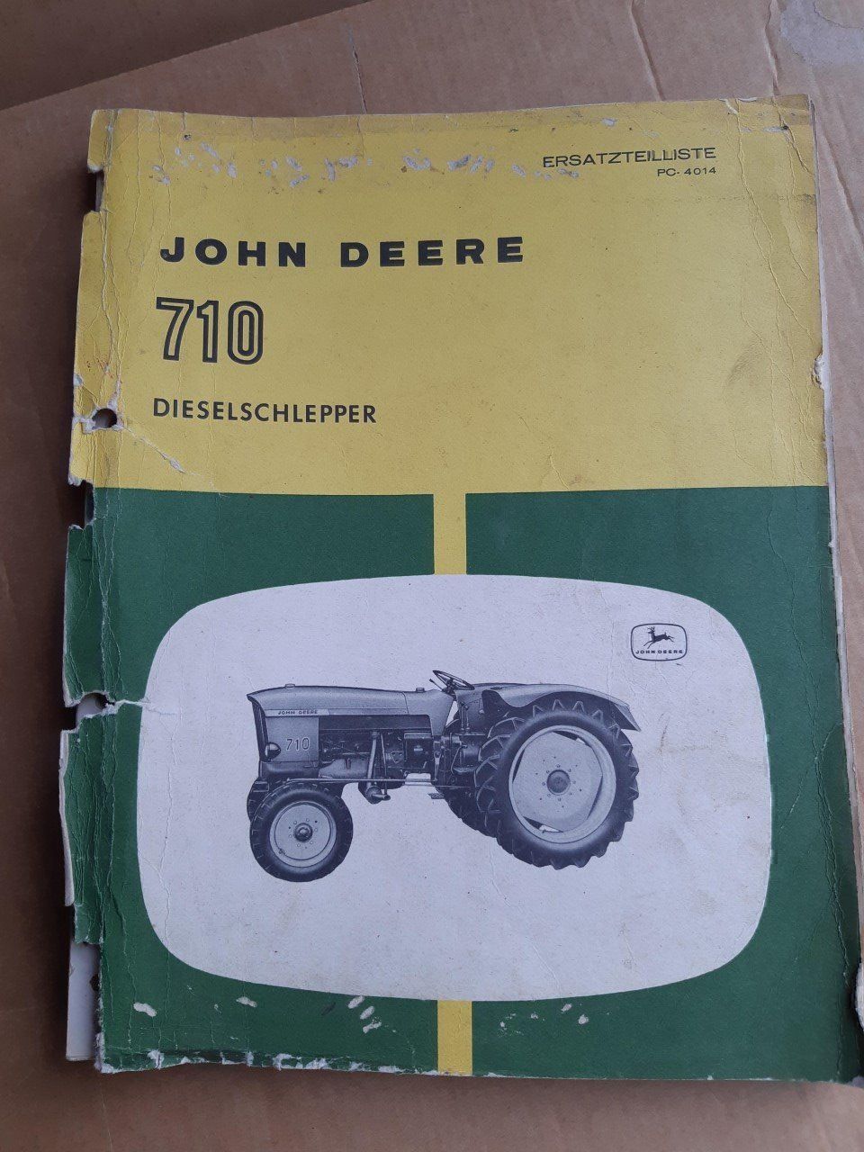 Trattori: Traktor John Deere 710 Ersatzteilliste – Difettoso da Dürnten venduto da Bachtel84