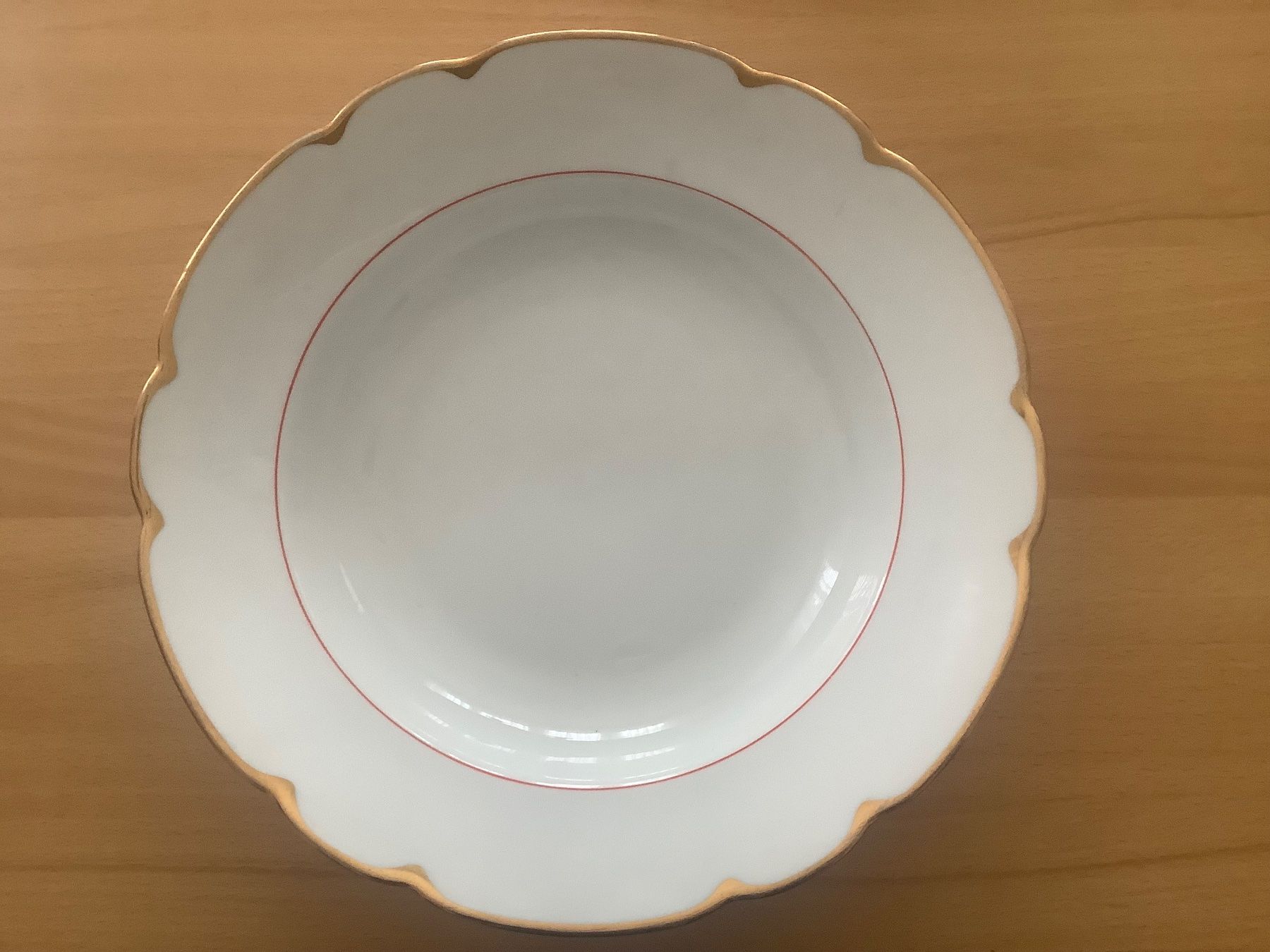 Set di piatti: Antiker Langenthal Service 1931 / 33 teilig – Usato da Dübendorf venduto da Troll_88 6