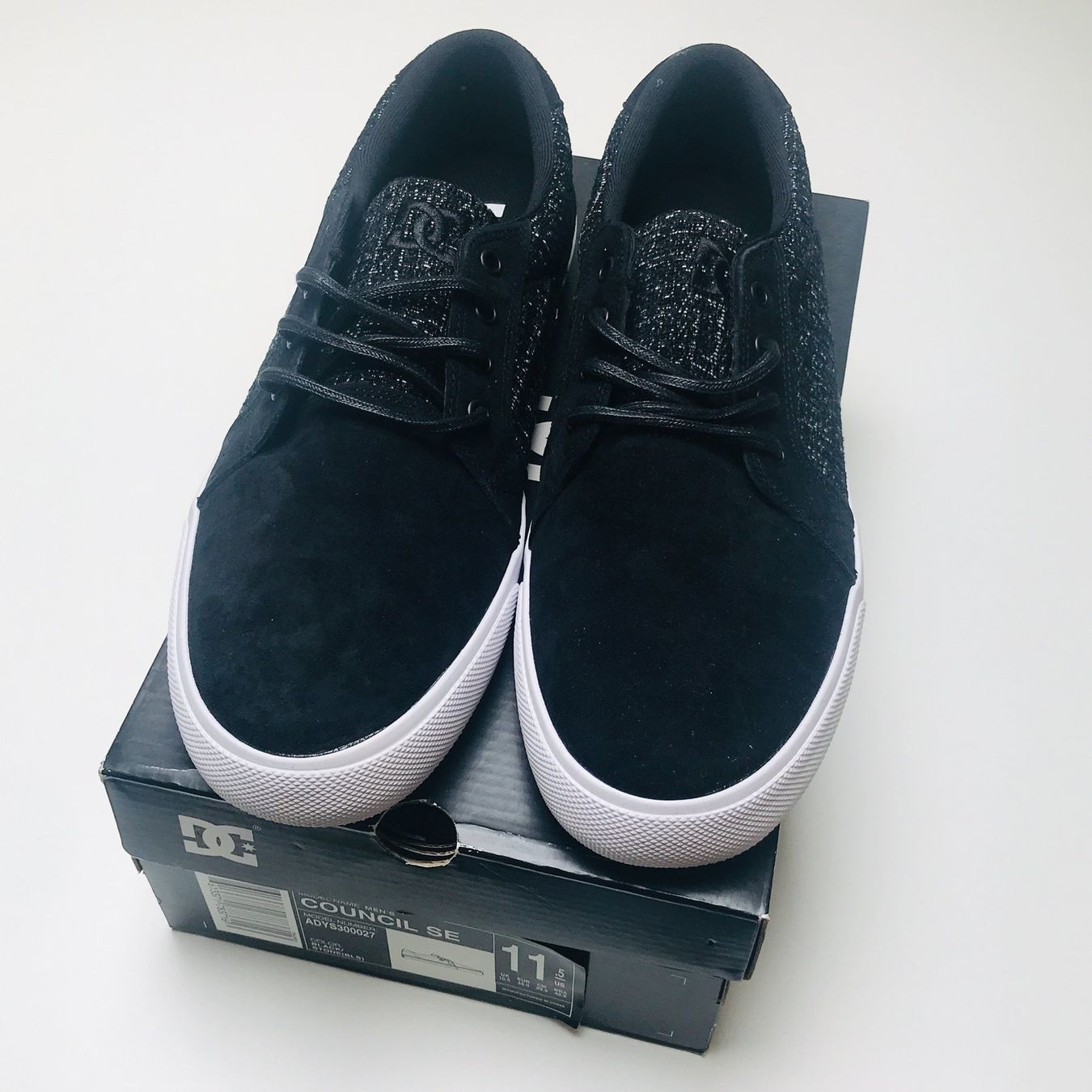 Scarpe da uomo: DC Council Schuhe Original, Neu mit Karton, Gr 45 – Nuovo e nell'imballaggio originale da luzern venduto da ARNI. 1