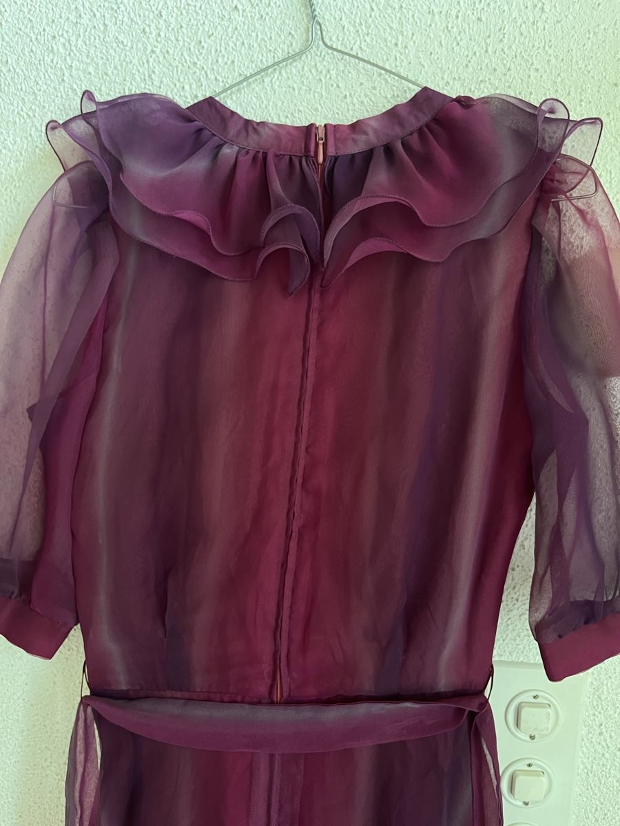 Vestiti: violetes Kleid – Usato da Jonschwil venduto da juliana_pluess 3