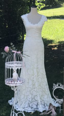 Wunderschönes Brautkleid von OLVIS Lace aus Strech-Spitze
