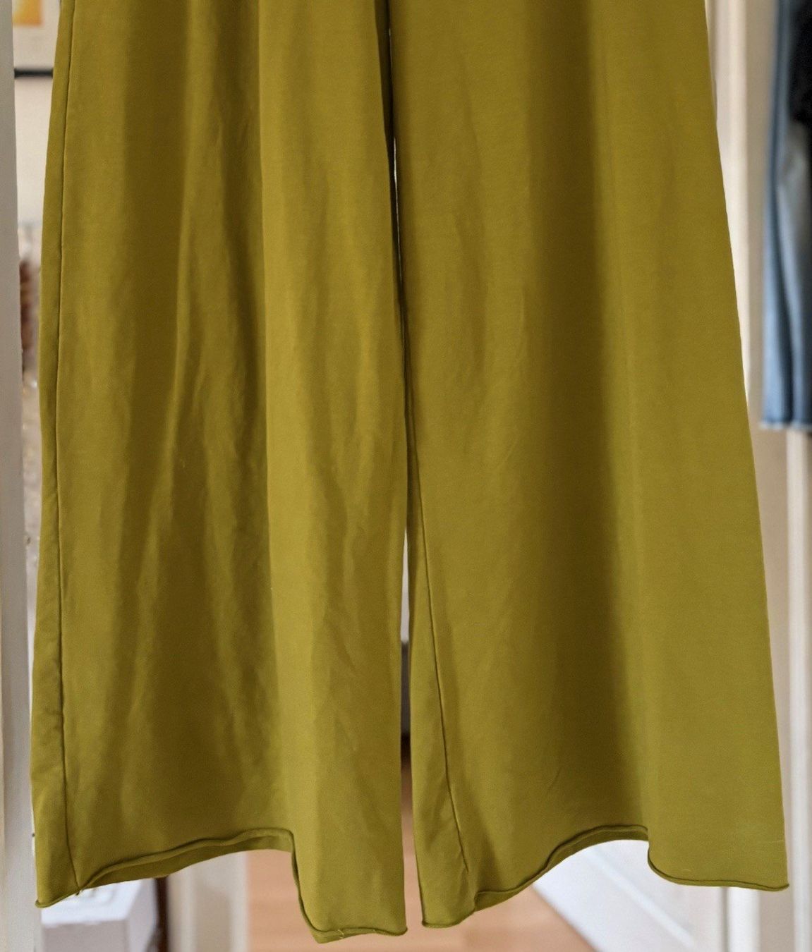 Hosen: SWEAT-PANTALONS EN COTON! M – Neu und originalverpackt aus Locarno von NicoNion 2